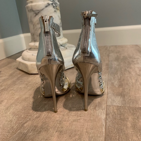 Jimmy Choo Malika Metallic Pumps - Picture 4 of 8